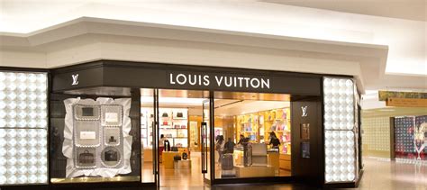 louis vuitton near me nj